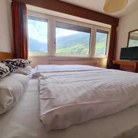De La Poste Hotel 3*