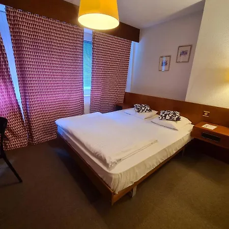 De La Poste - Center Martigny