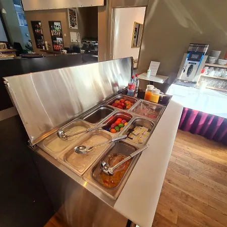 De La Poste - Center