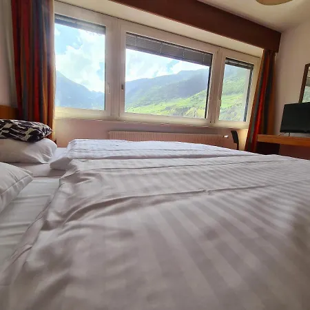 De La Poste - Center