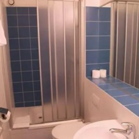 De La Poste - Center فندق