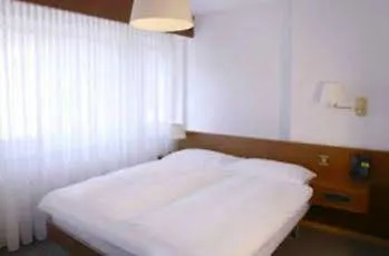 De La Poste Hotel 3*