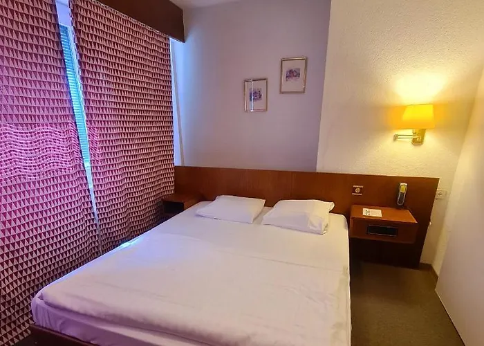 De La Poste 3* Martigny