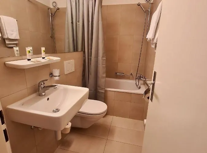 De La Poste - Center Hotel Martigny